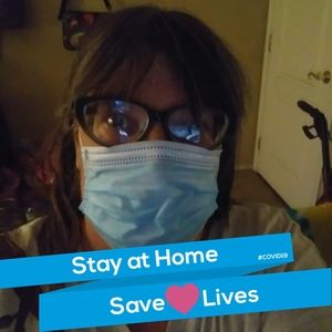 Meet your Posher, Delinda